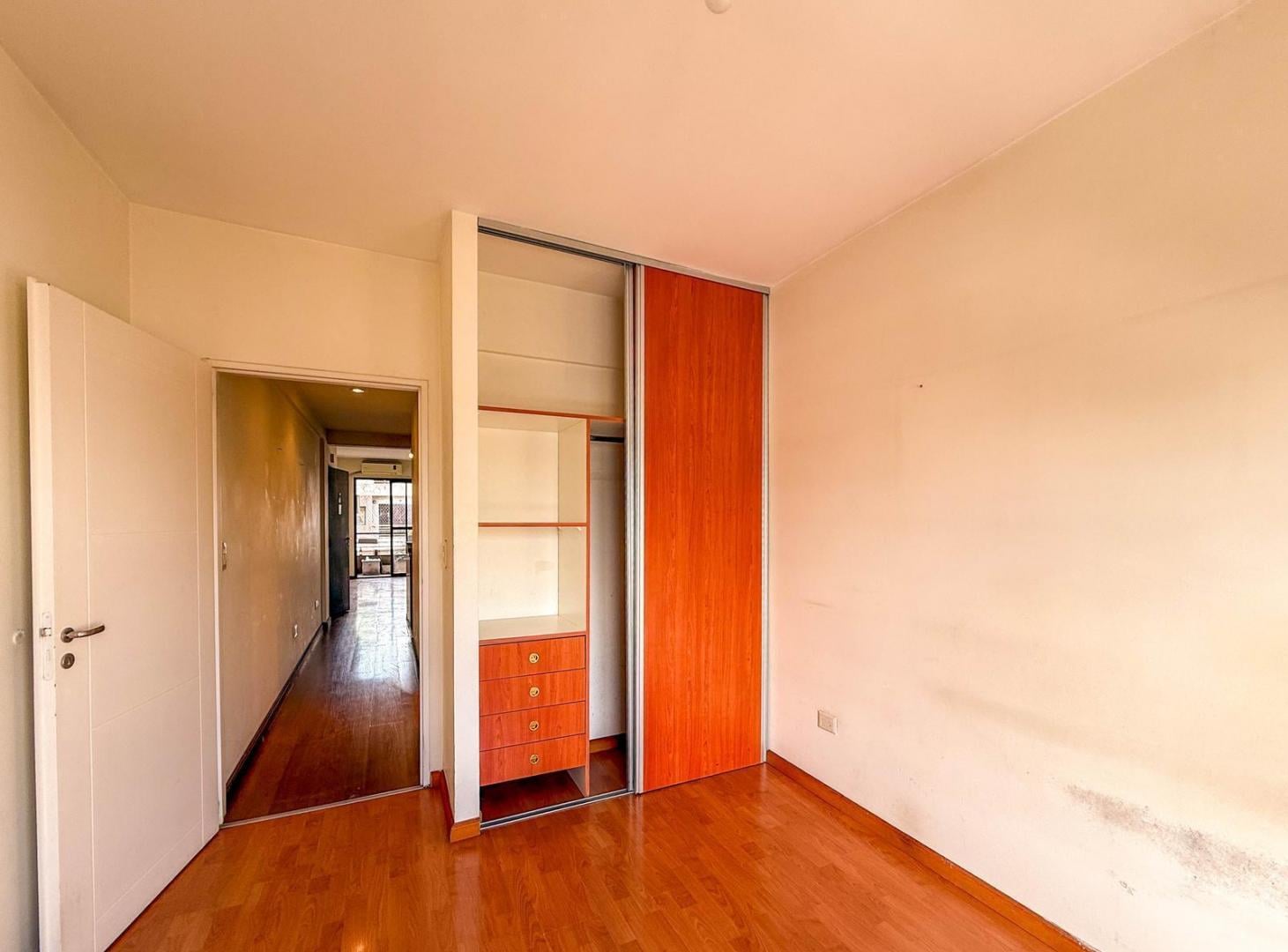 Foto de Departamento 2 ambientes con balcón en alquiler Villa Pueyrredón, imagen 1
