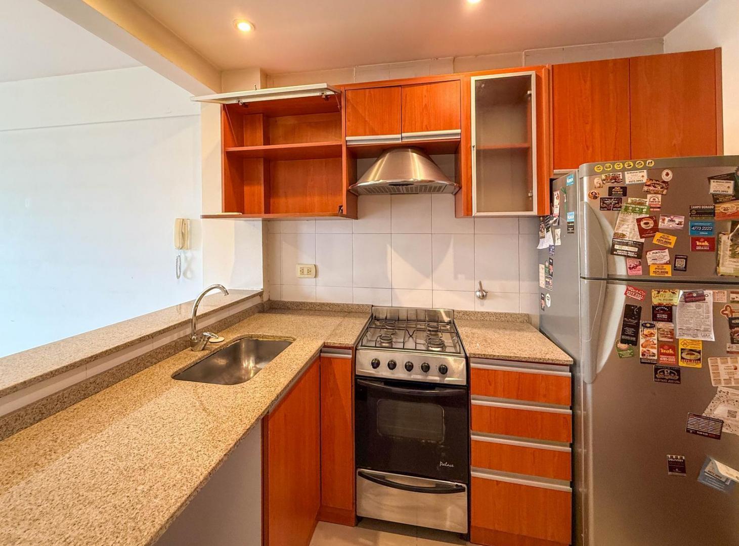 Foto de Oficina 2 ambientes con balcón en alquiler Villa Pueyrredón, imagen 4