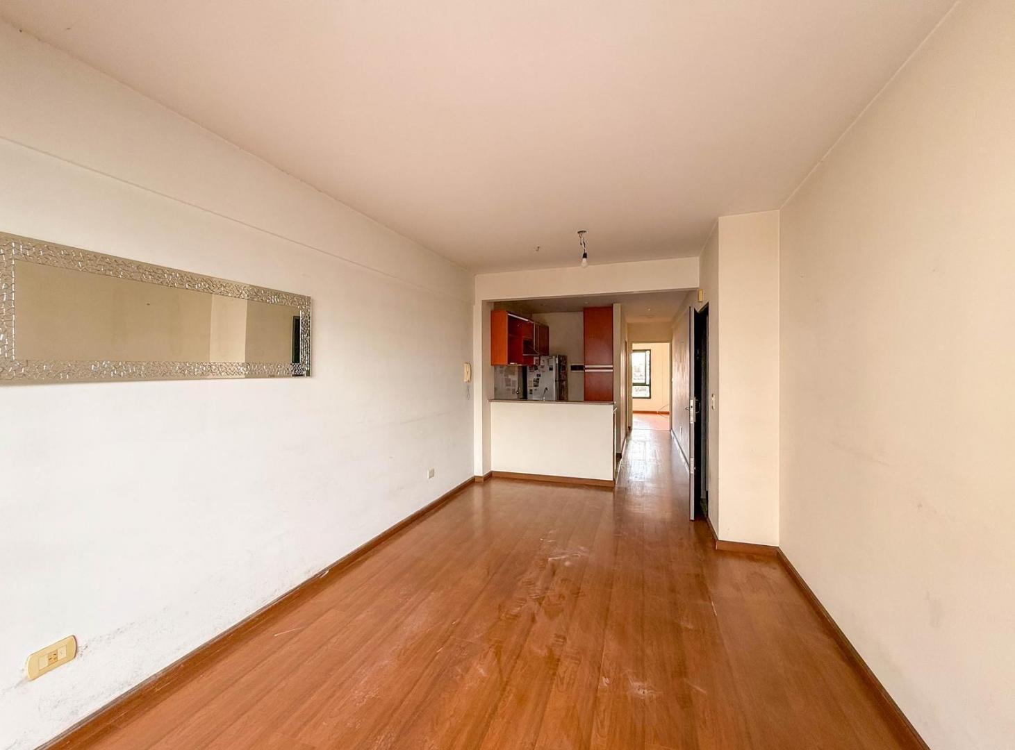 Foto de Oficina 2 ambientes con balcón en alquiler Villa Pueyrredón, imagen 1