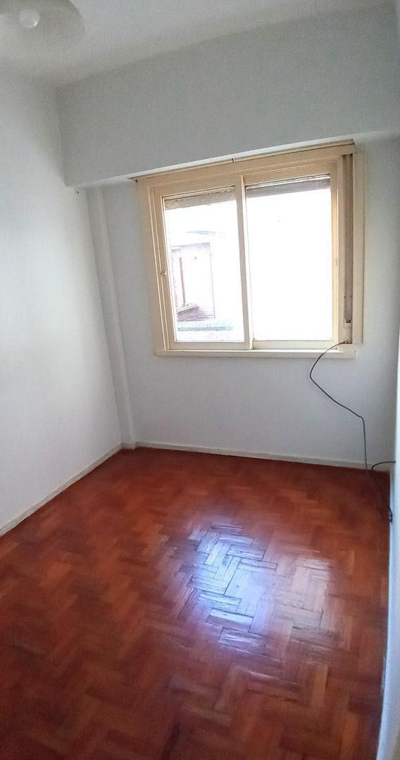 Foto de Oficina de 3 ambientes en alquiler en Liniers Versalles, imagen 5