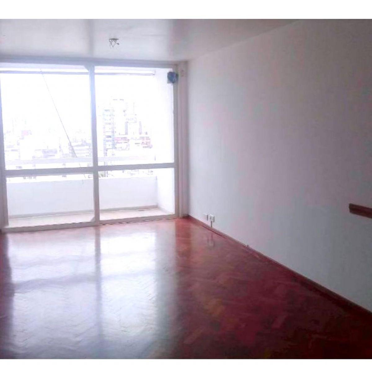 Urquiza 1159 16 - 05 2