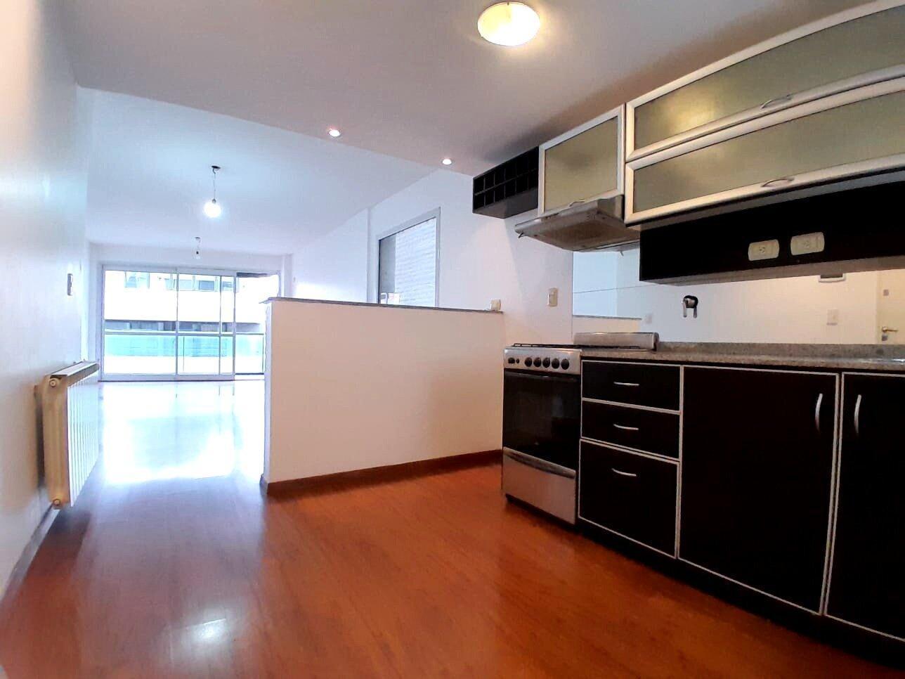 Foto de DORREGO 75/77 BIS - 08 02 - En Alquiler - $ 450.000, imagen 1