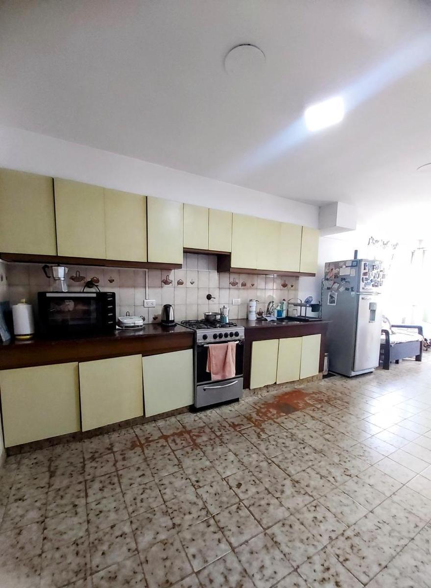 Departamento en Ramos Mejia 4