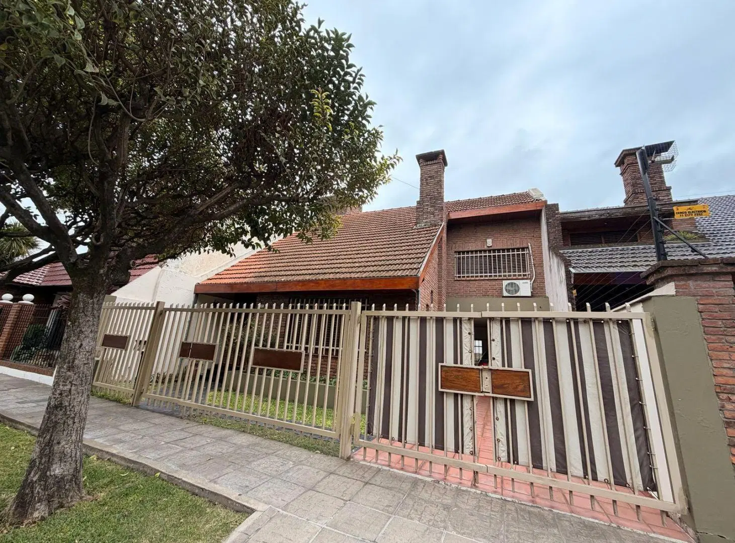 Casa en Ramos Mejia 3