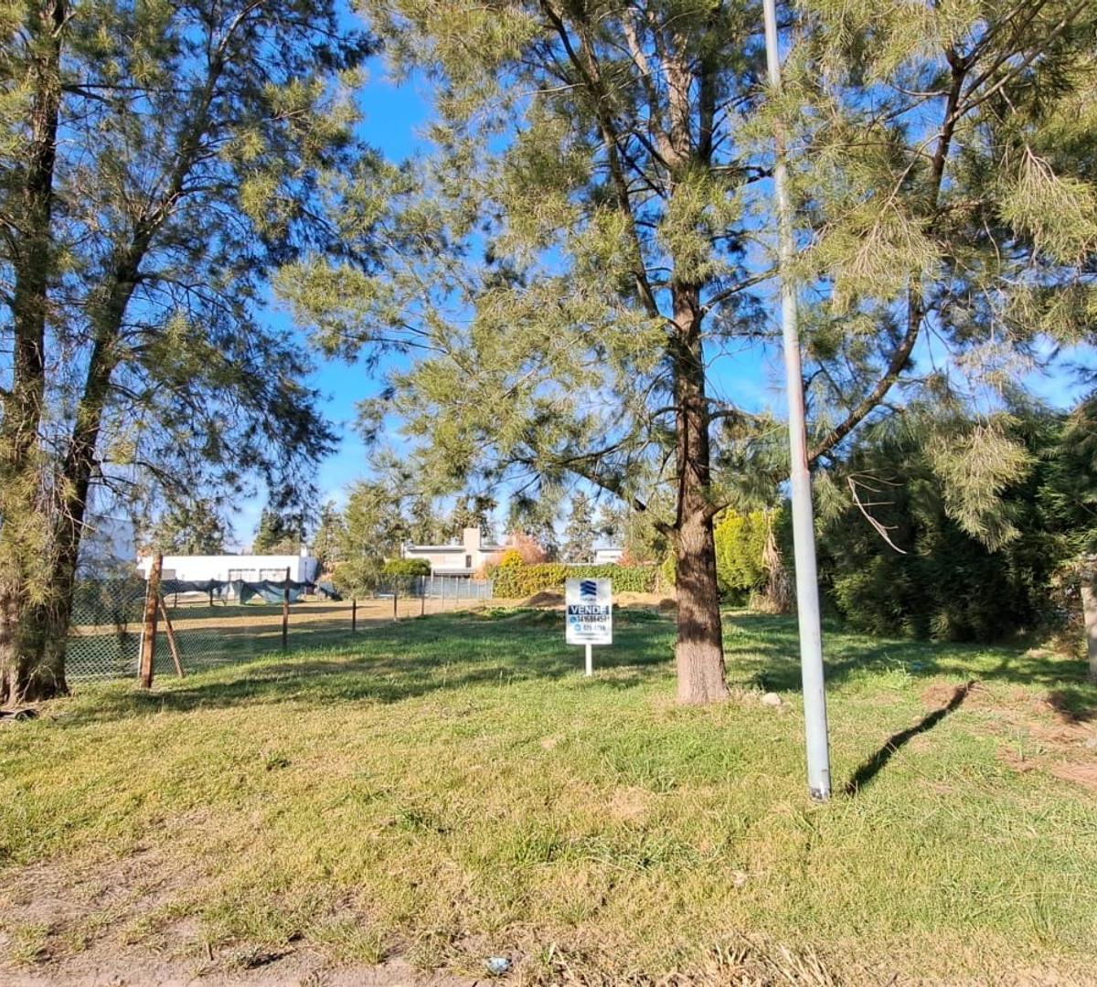 ALDEA FISHERTON - EXCELENTE LOTE EN VENTA - J.B.JUSTO