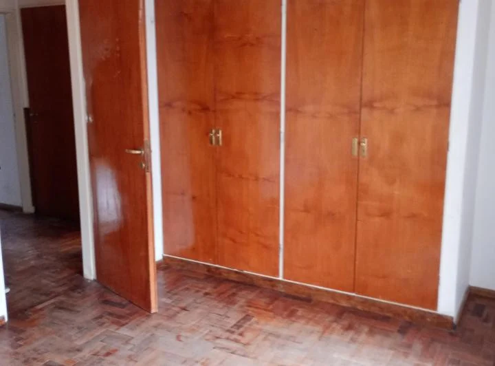 ALQUILO CASA en el CENTRO DE NEUQUEN 4