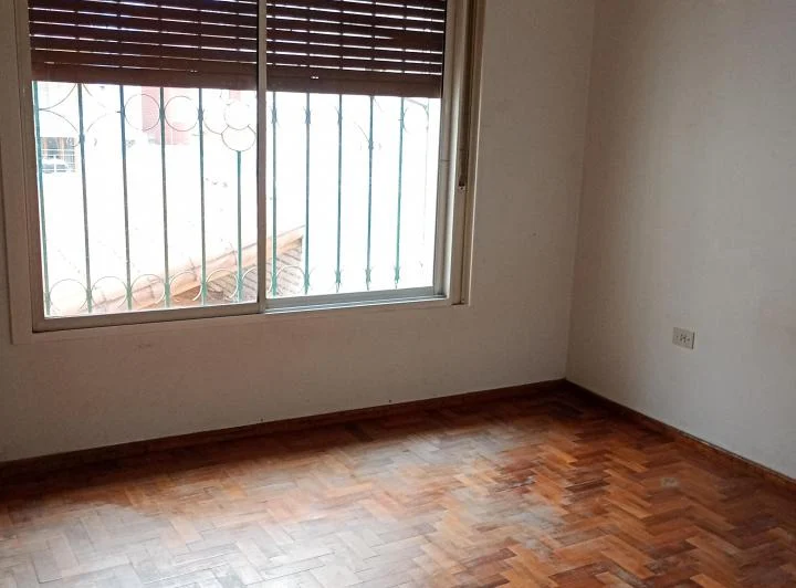 ALQUILO CASA en el CENTRO DE NEUQUEN 5