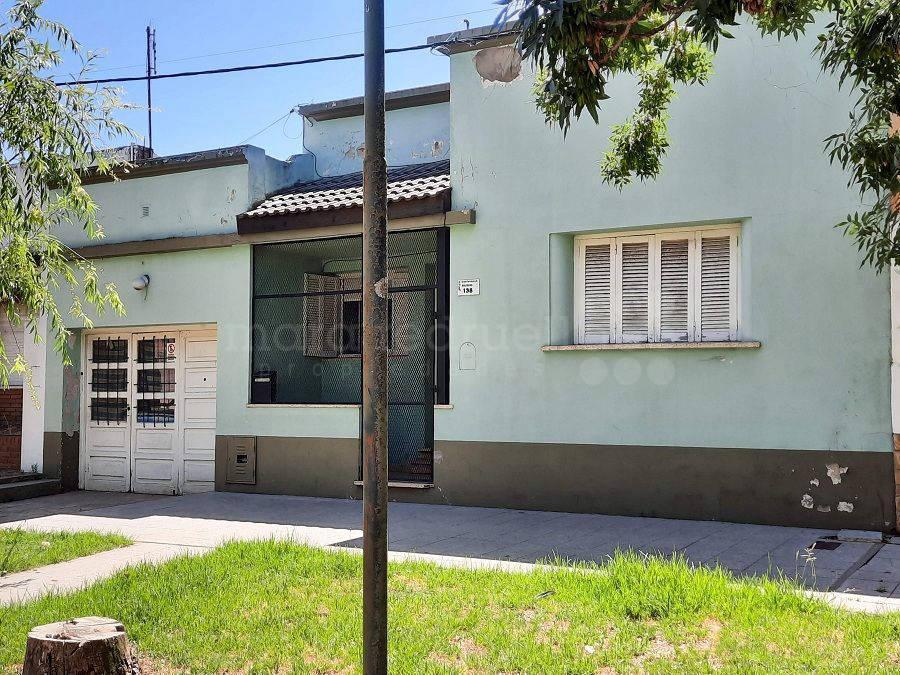 Casa 2 Dorm.. | Machado 183 1