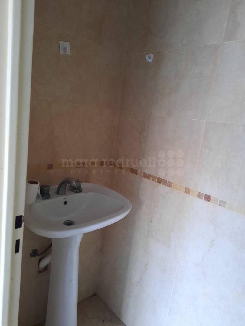 Venta Local en Chascomus 1