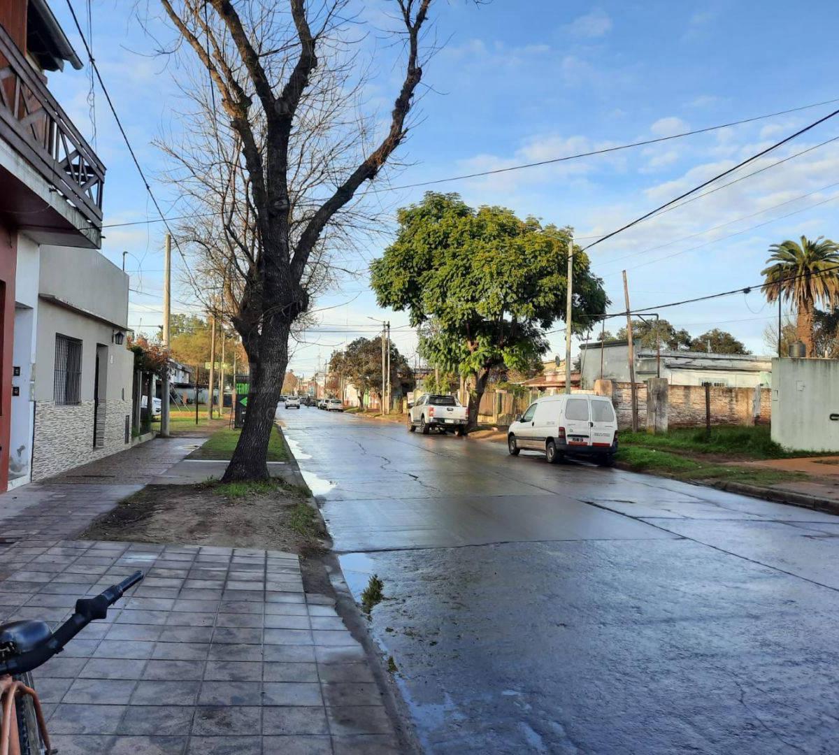 Venta Local en Chascomus 3