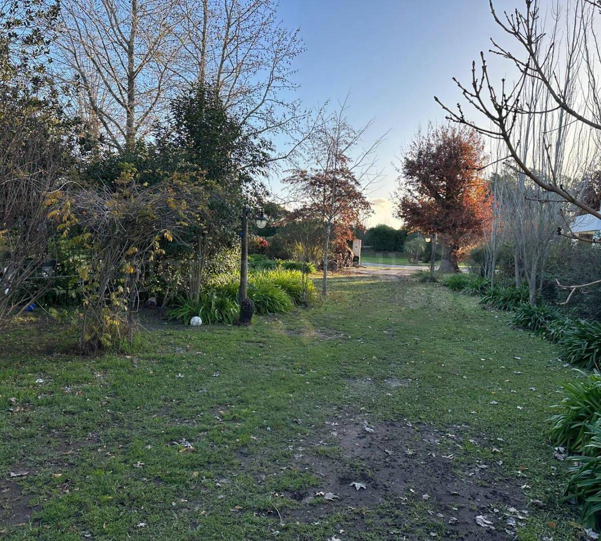 Venta de Lote en Golf Country Chascomus 2