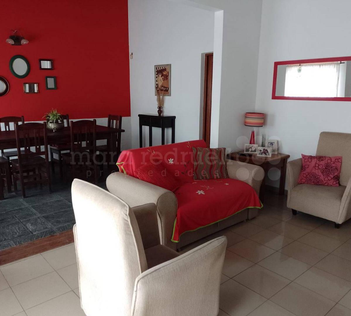 Venta Casa de 3 Cuartos en Chascomus Oportunida 2