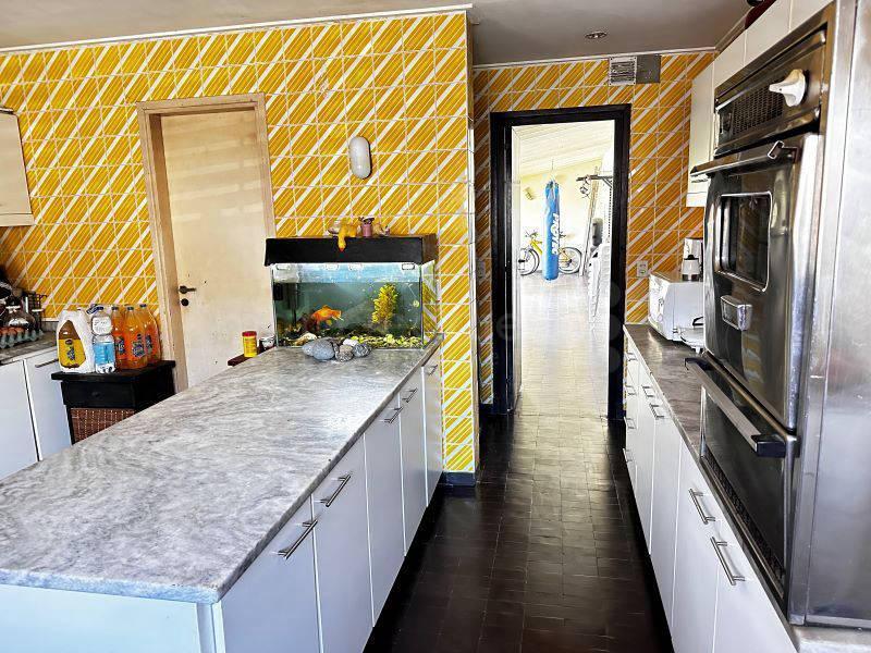 Venta de Casa Antigua, en Esquina, en Pleno Casco Histórico 3