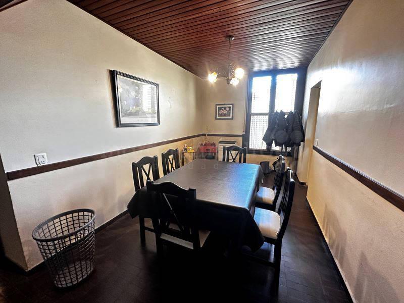 Venta de Casa Antigua, en Esquina, en Pleno Casco Histórico 4