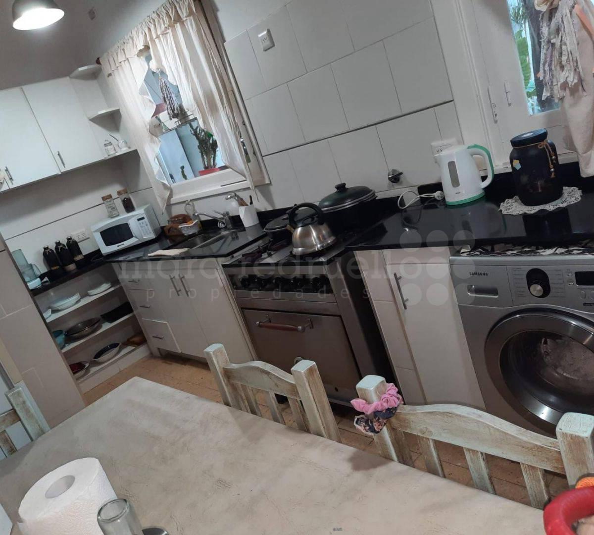 Venta Casa con Pileta en Chascomus 1