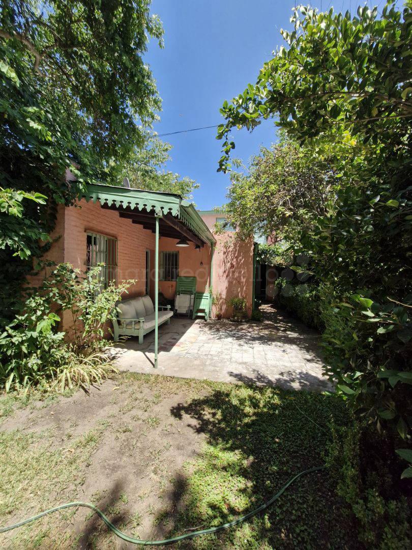Venta Casa en Chascomus, Casa Centrica, Casa Antigua 3