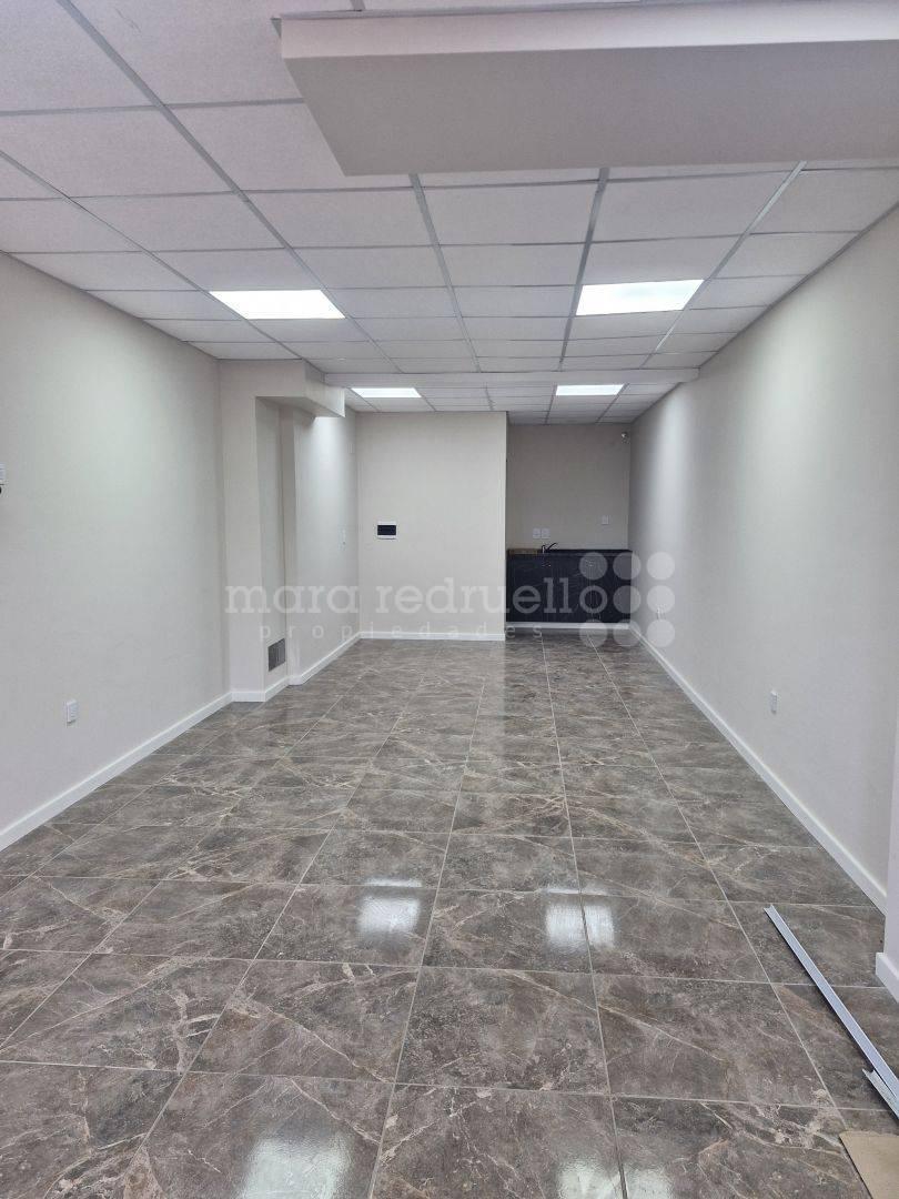 LOCAL A ESTRENAR EN VENTA EN CHASCOMUS EN ARTERIA COMERCIAL