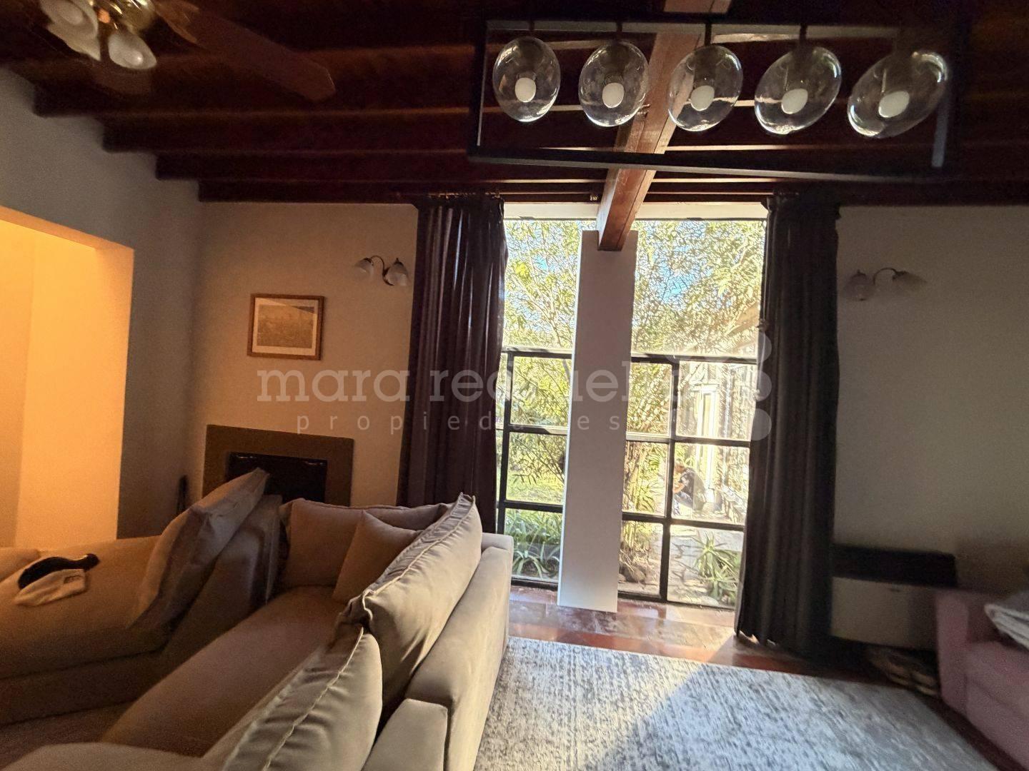 Foto de CASA EN VENTA CHASCOMUS 4 DORMITORIOS SOLIDA COMPACTA CERCA DE COLEGIOS, imagen 5