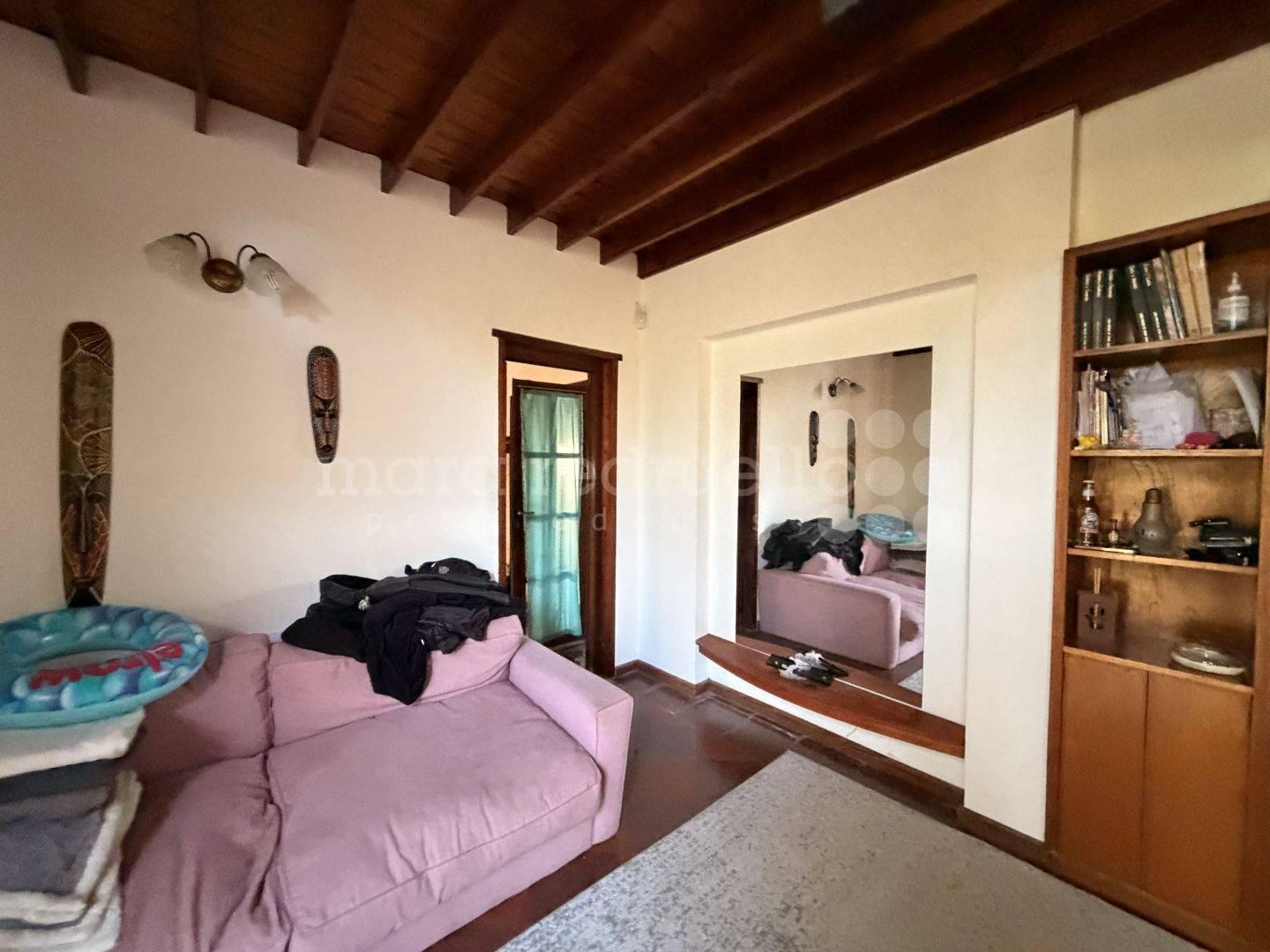Foto de CASA EN VENTA CHASCOMUS 4 DORMITORIOS SOLIDA COMPACTA CERCA DE COLEGIOS, imagen 3