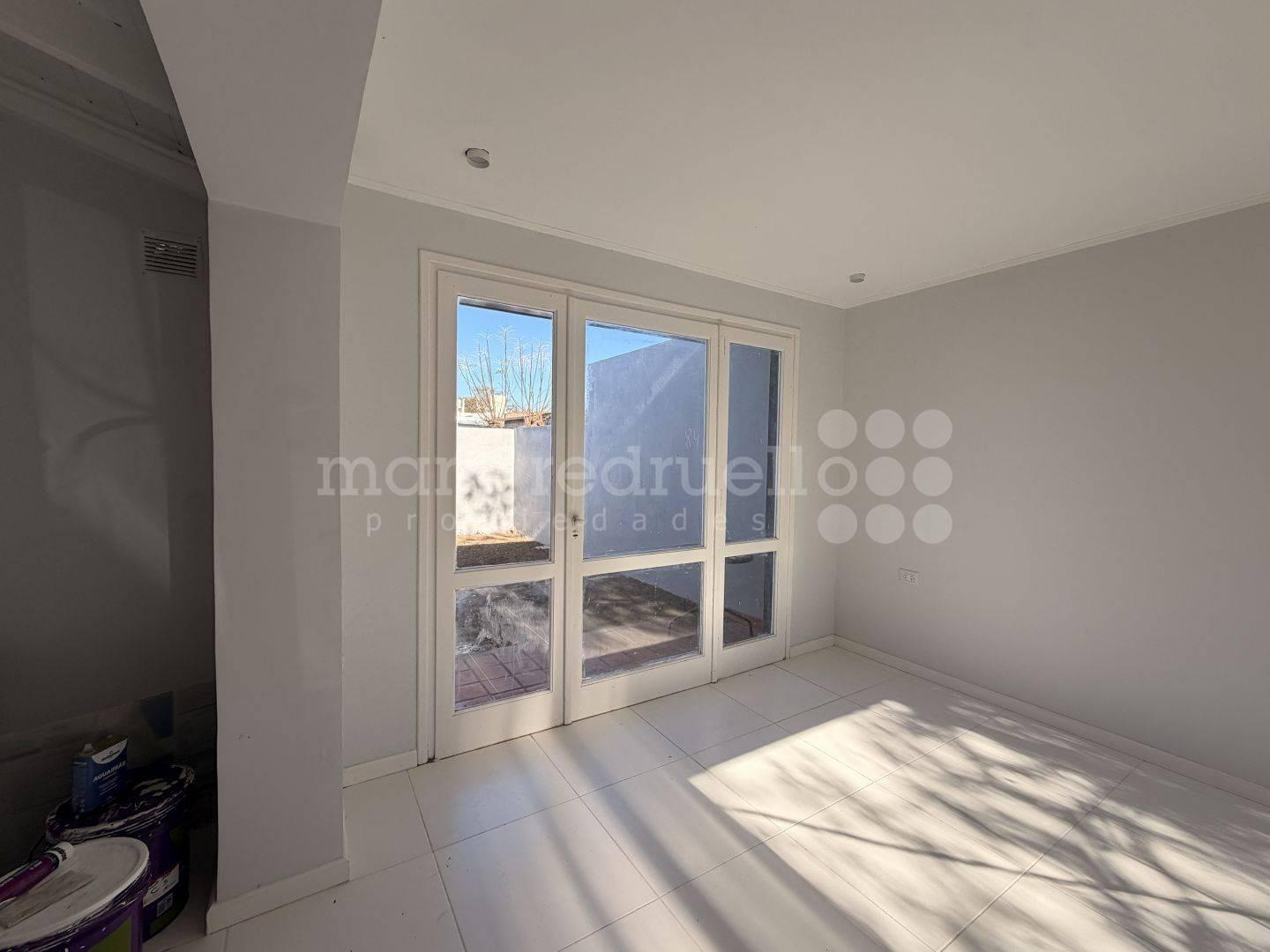 Foto de CASA EN VENTA EN PLANTA BAJA DE 1 DORMITORIO CERCA DEL CENTRO Y DE LA, imagen 4