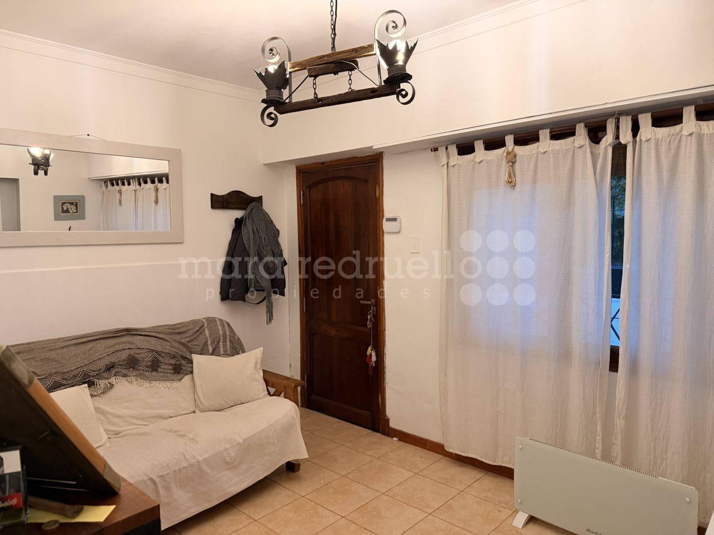 Foto de CASA EN VENTA 2 DORM BARRIO CENTRICO DE CHASCOMUS, imagen 5