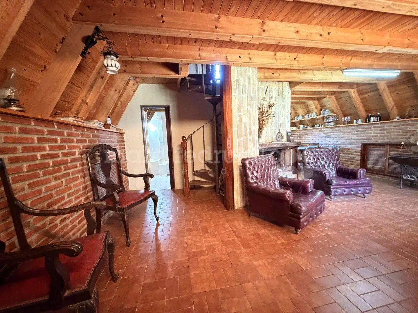 CASA EN VENTA CASA ALPINA CASA QUINTA EN CHASCOMUS CON PILETA CERCA DE LA LAGUNA 2