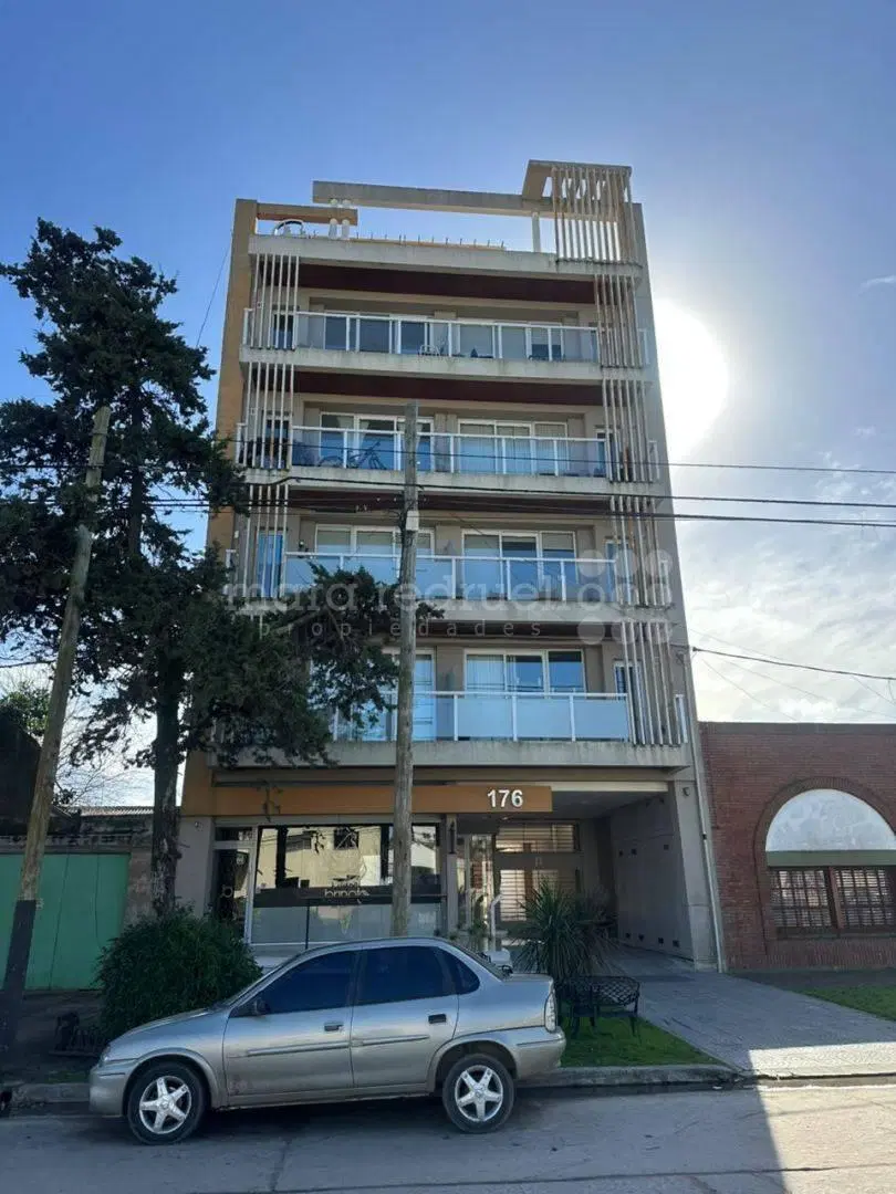Venta de departamento 2 ambientes en Chascomus. 4