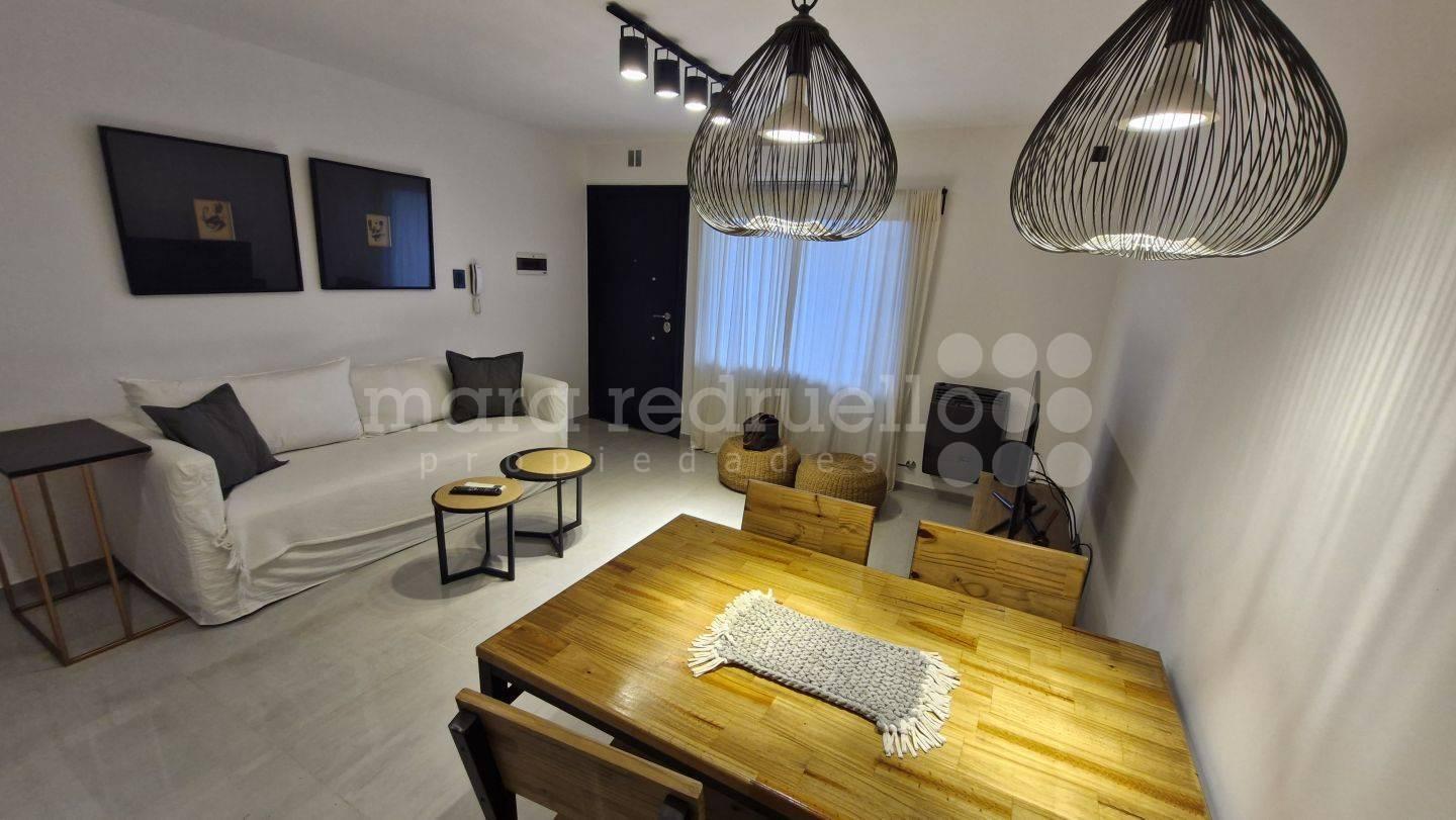 Foto de VENTA DEPTO 1 DORM TERRAZA PRIVADA 3 CUADRAS LAGUNA CHASCOMUS AMOBLADO, imagen 2