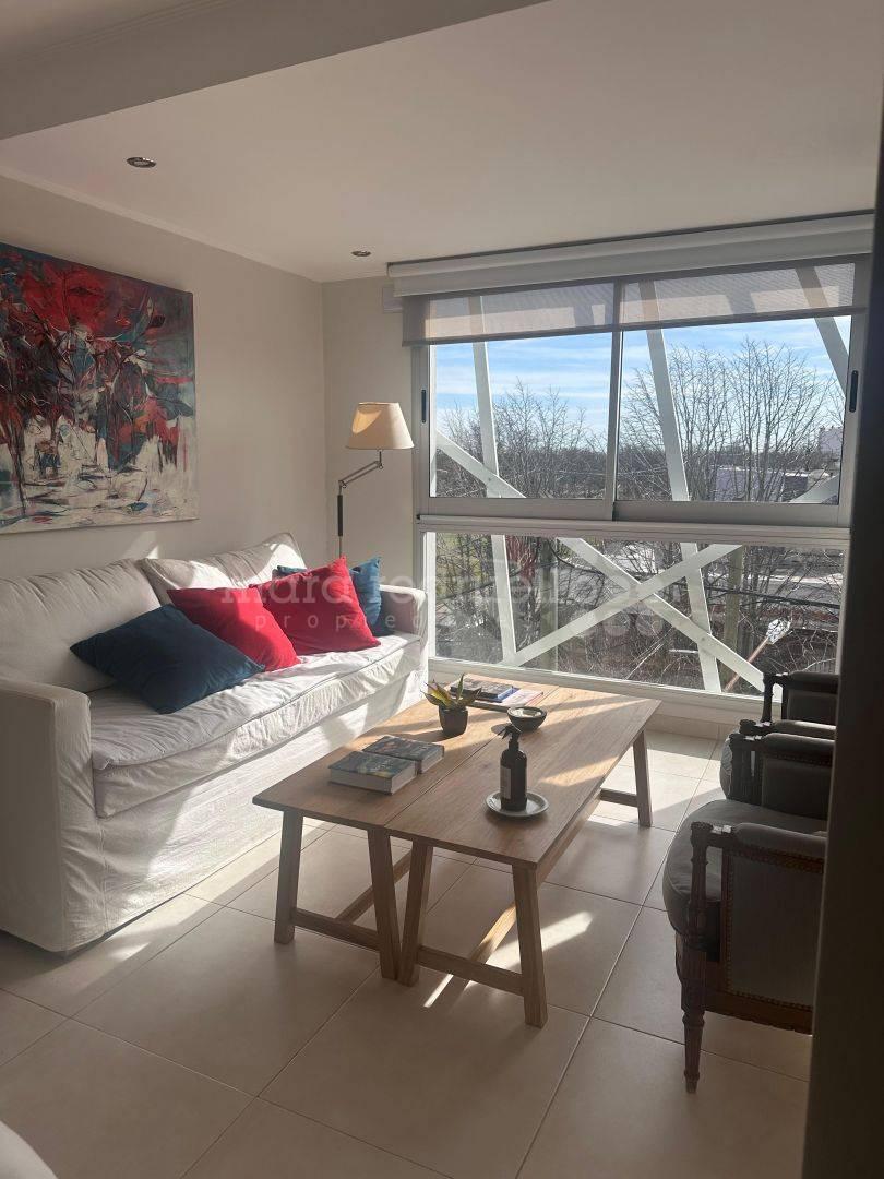 Foto de VENTA DEPARTAMENTO MONOAMBIENTE AMOBLADO EN EL CENTRO DE LA CIUDAD, imagen 2