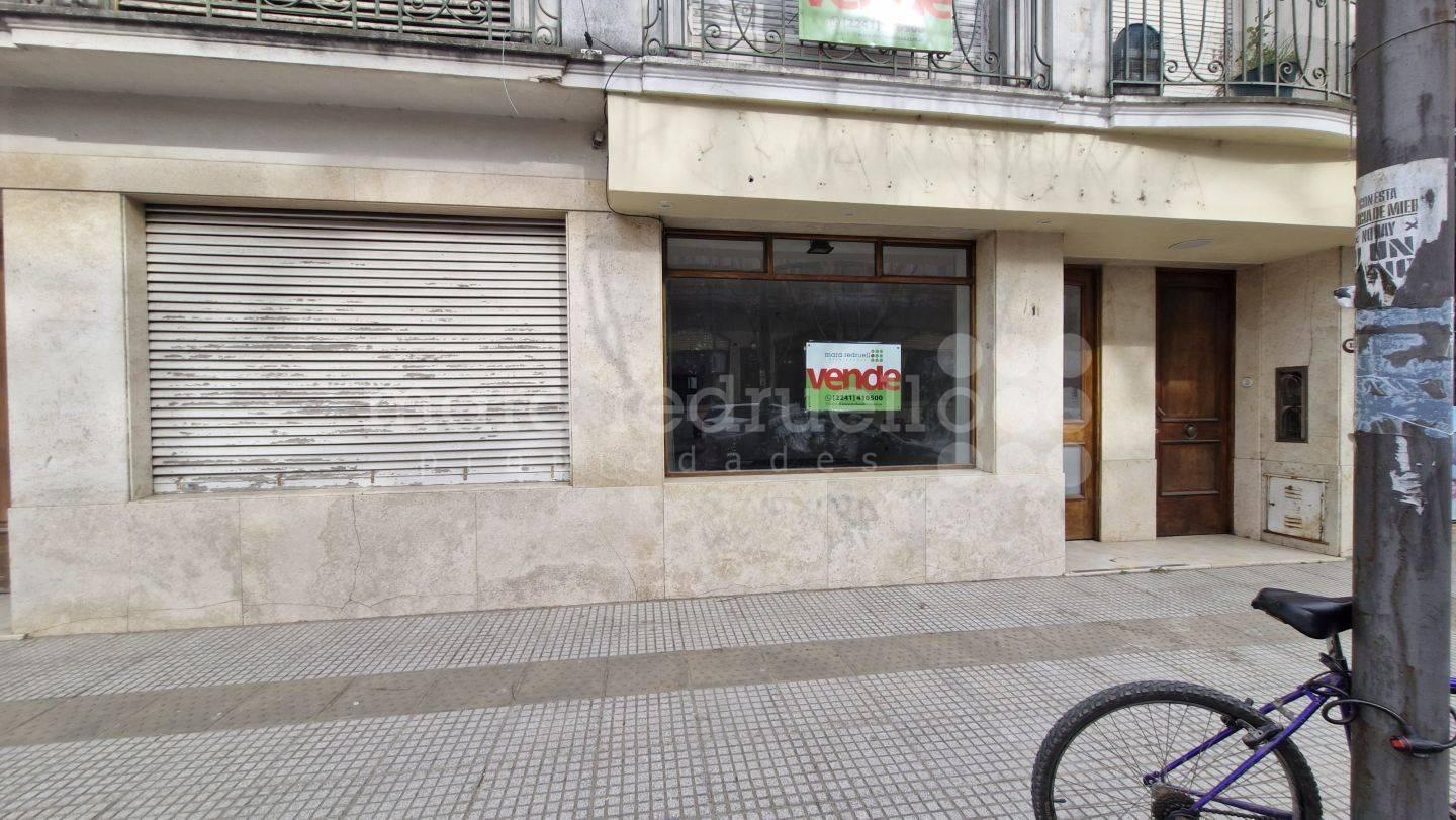 Foto de VENTA LOCAL ALQUILADO 7.40 mts DE FRENTE MEJOR CUADRA COMERCIAL DE, imagen 2