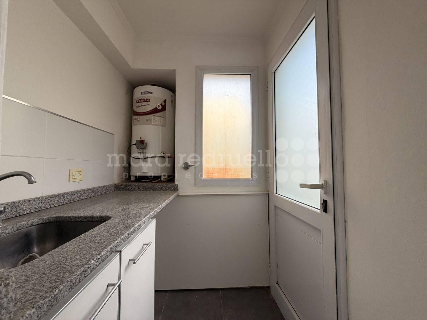 Foto de VENTA DE DUPEX DEPARTAMENTO EN CHASCOMUS ZONA SEGURA Y TRANQUILA CON, imagen 5