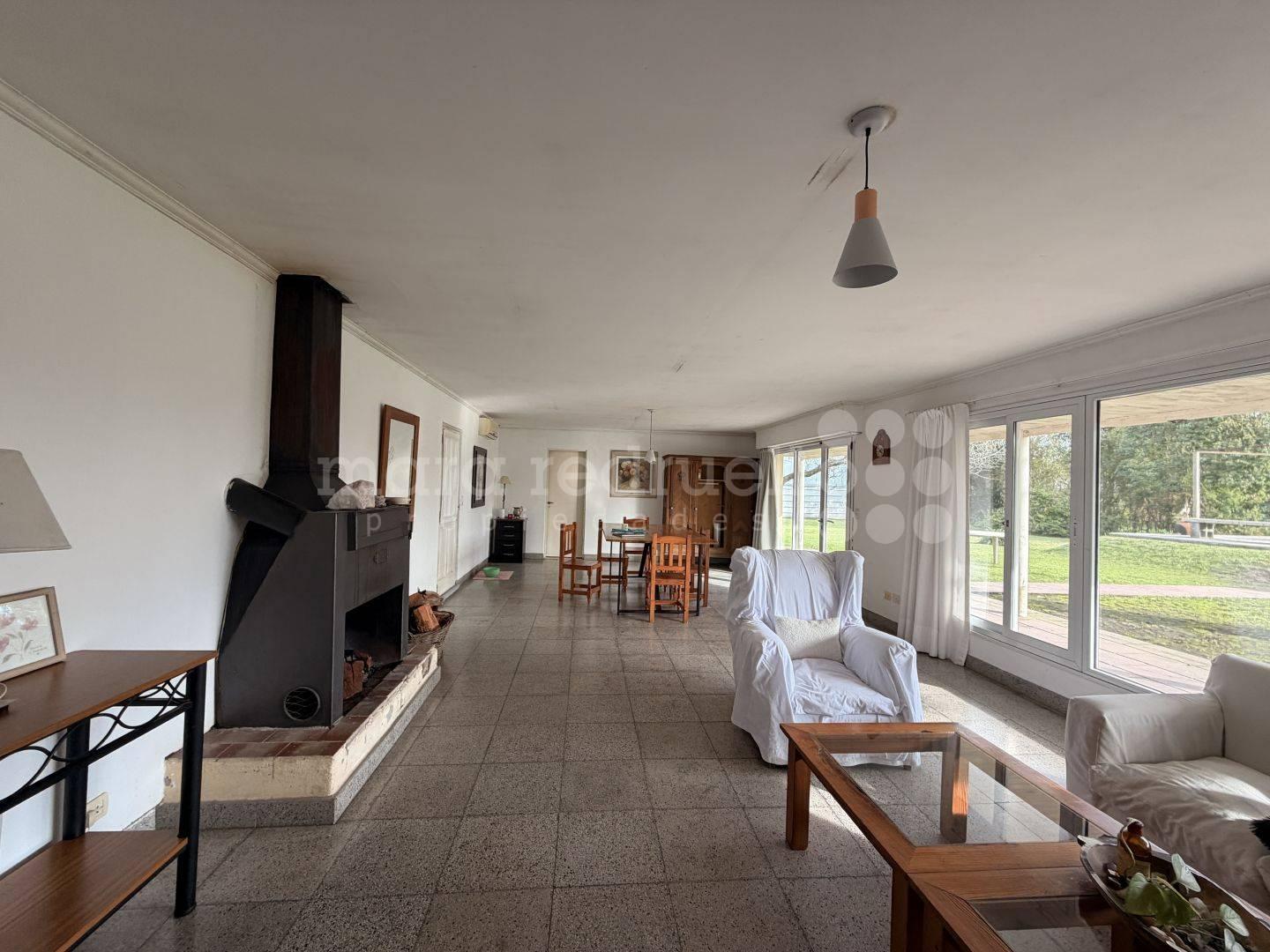 Foto de VTA CASA QUINTA CON GALPON EN CHASCOMUS 3 DORM.PISC, 270 mts2, PARQUE, imagen 4