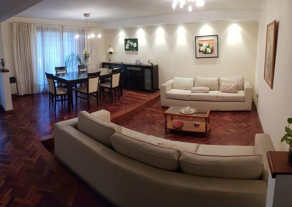 Venta Excelente Casa en Cerro de Las Rosas 1