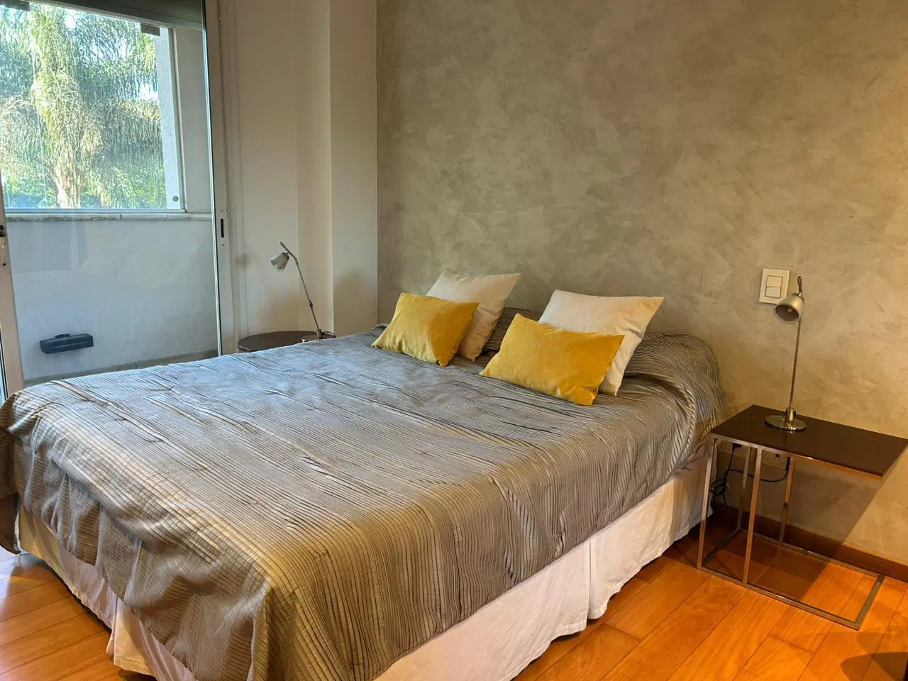 Departamento de Categoría En Alquiler 4