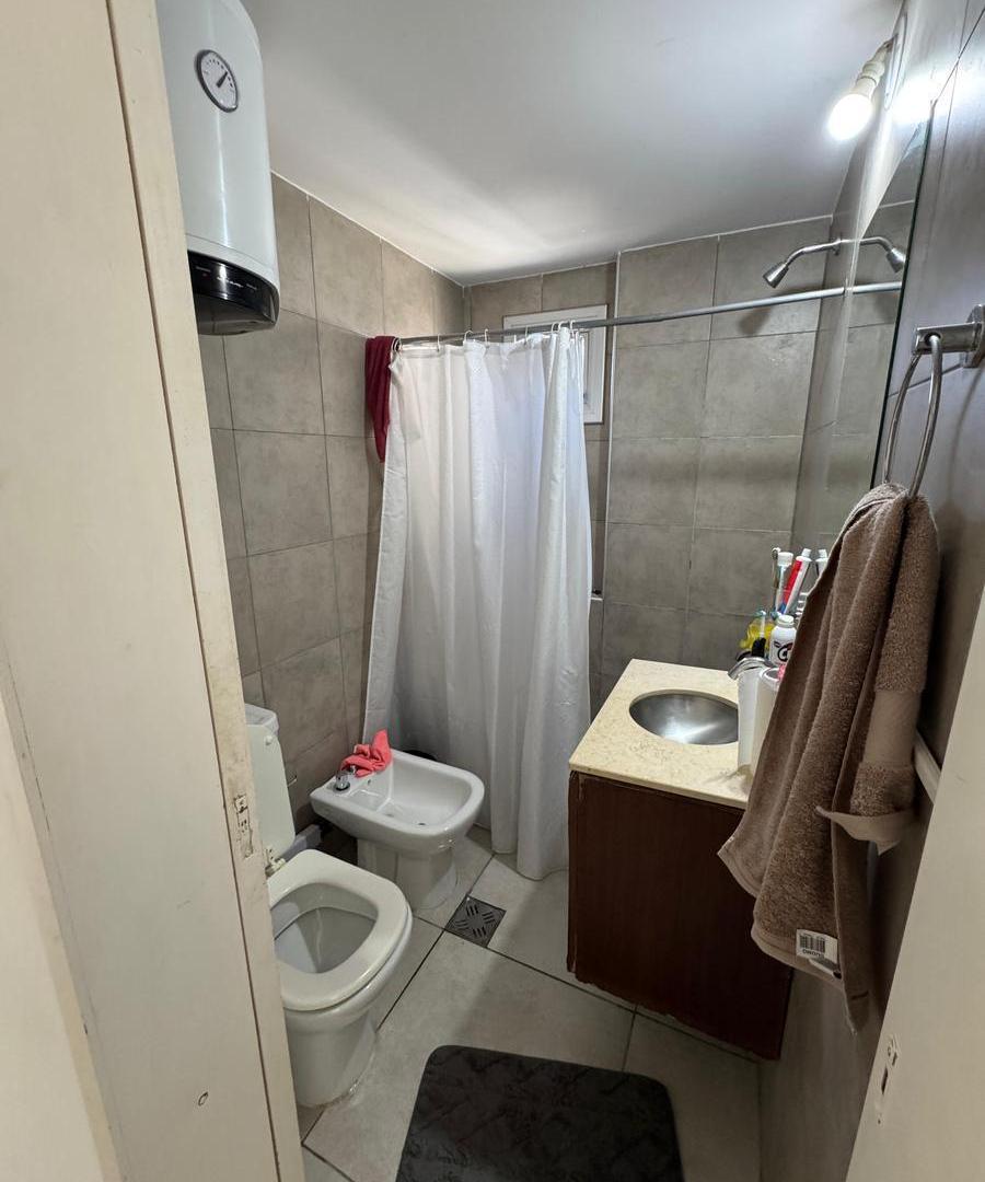 Foto de DEPARTAMENTO 1 DORMIRTORIO Bº GUEMES, imagen 2