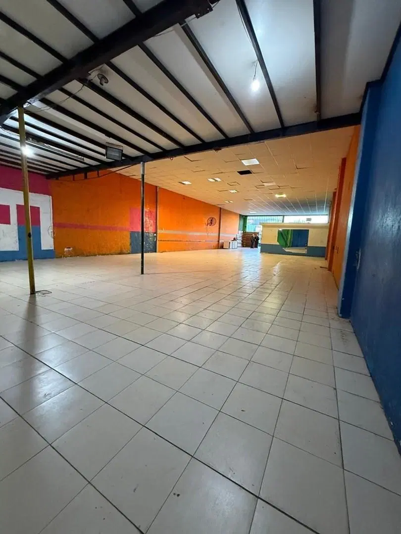 Depósito Galpón  en Alquiler en El Talar, Tigre, G.B.A. Zona Norte 2