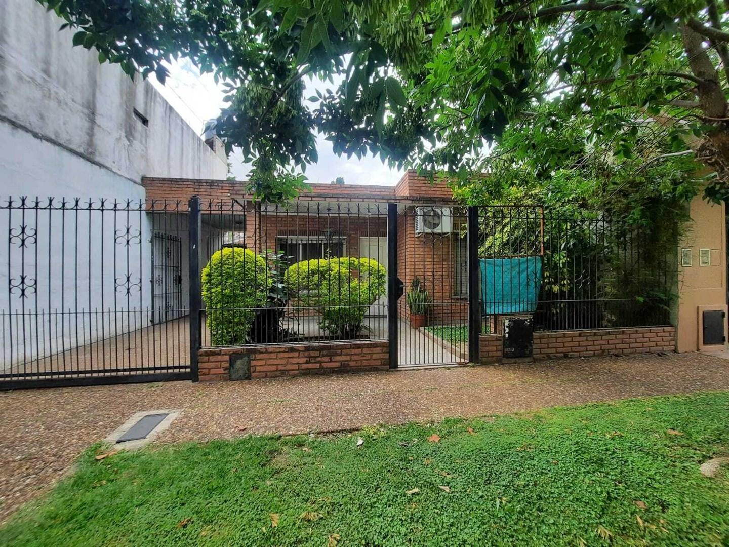 Foto de Casa Chalet en Alquiler en Don Torcuato, Tigre, G.B.A. Zona Norte, imagen 1
