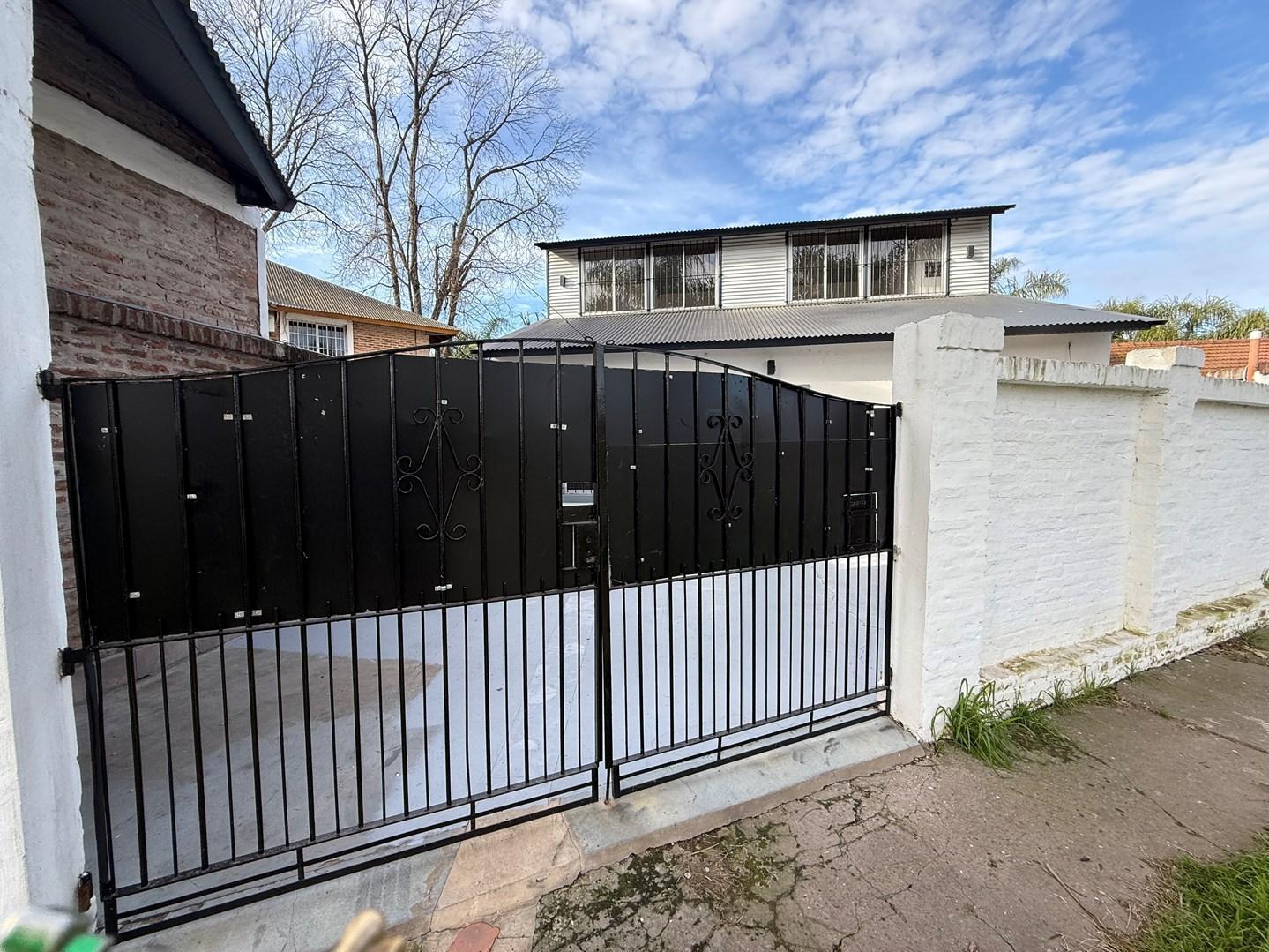 Foto de Casa Chalet en Alquiler en General Pacheco, Tigre, G.B.A. Zona Norte, imagen 1