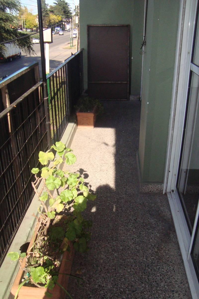 VENTA DE DEPARTAMENTO EN BURZACO :3AMBIENTES CON ENTRADA DE AUTO oportunidad !!!