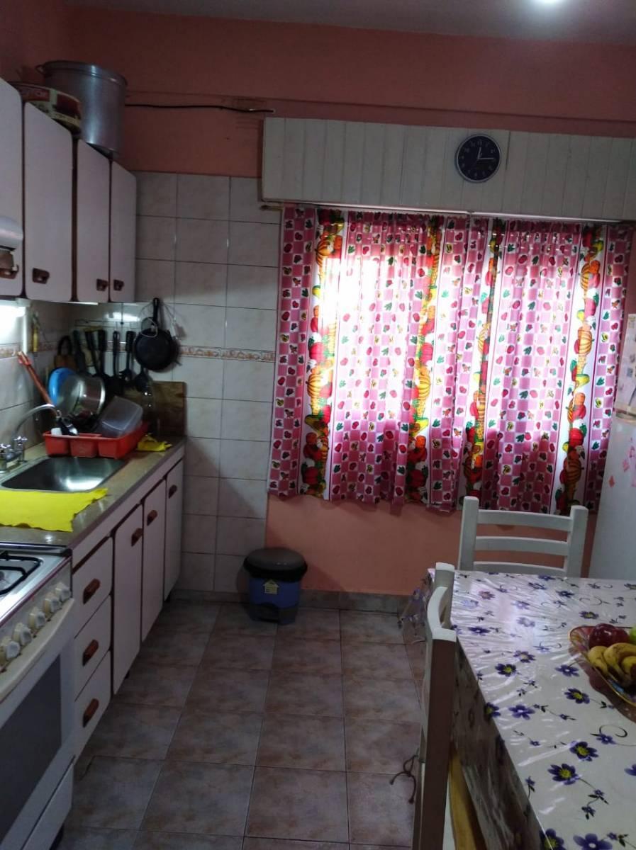 Venta de Casa en Almirante Brown, Barrio Malvinas Argentinas - Lote 12 X 23 m. 1