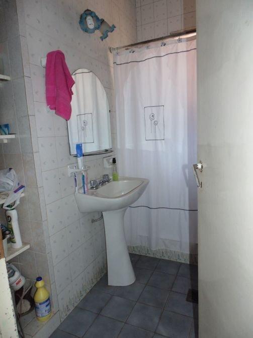 VENTA DE CASA EN ADROGUE, LOTE PROPIO 10 X 20 MTS