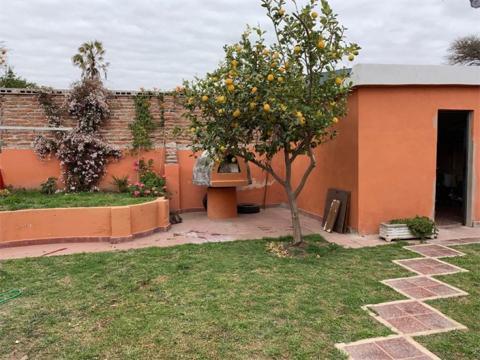 Venta de Excelente Casa, Rio Tercero, Cordoba.3 Dormit. Garaje 3 Autos, Parque, Etc. 5