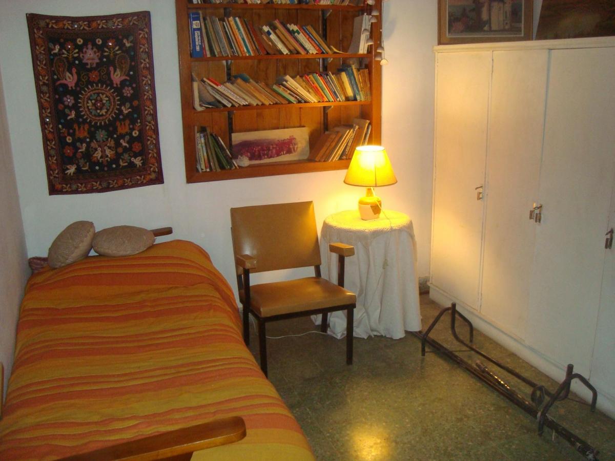 Venta de Casa en Burzaco Centrico C/lote Anexo. 5 Dorm. Garaje. Excel. Ubicacion 3