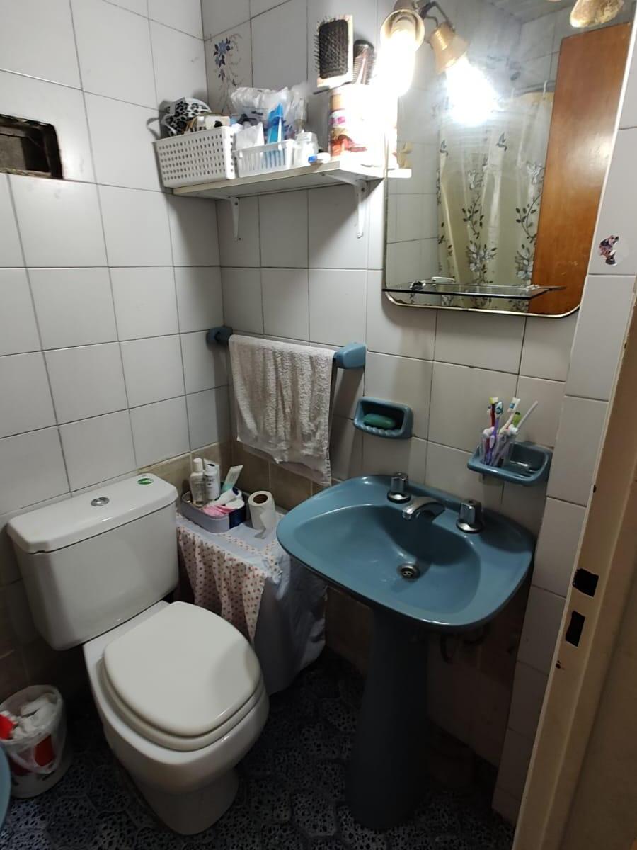 Venta de Departamento en Banfield: 3 Amb C/espacio de Cochera en Barrio 420 (Luz y Fuerza) 2