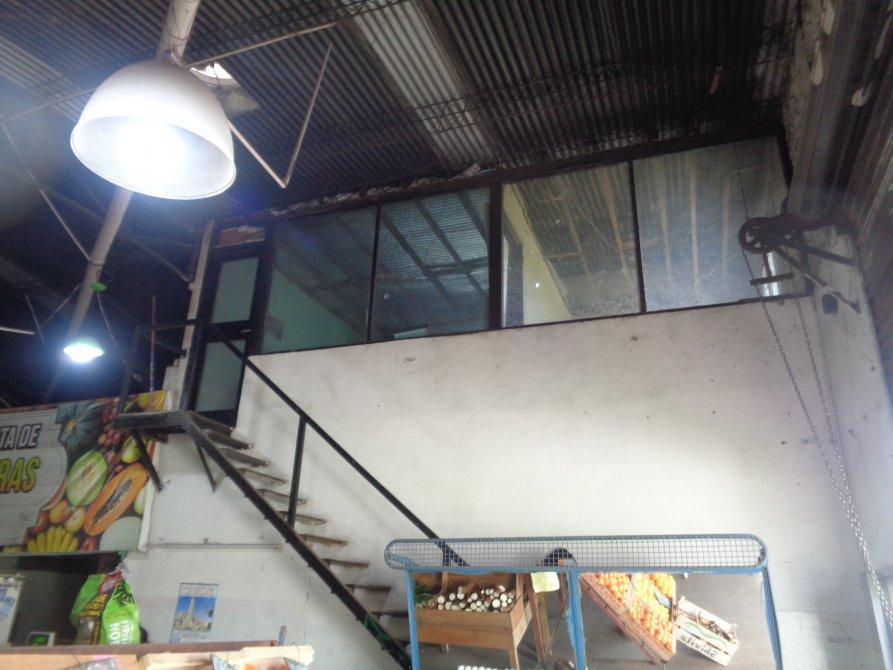 Foto de VENTA DE GALPON/ DEPOSITO EN GUERNICA , 2 GALPONES , CON LOTE LIBRE, imagen 3