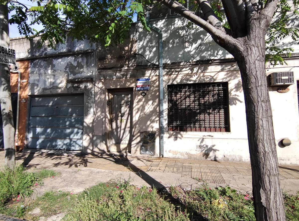 Venta de Departamentos en Avellaneda: 4 Unidades PH en Block, Oportunidad. 2