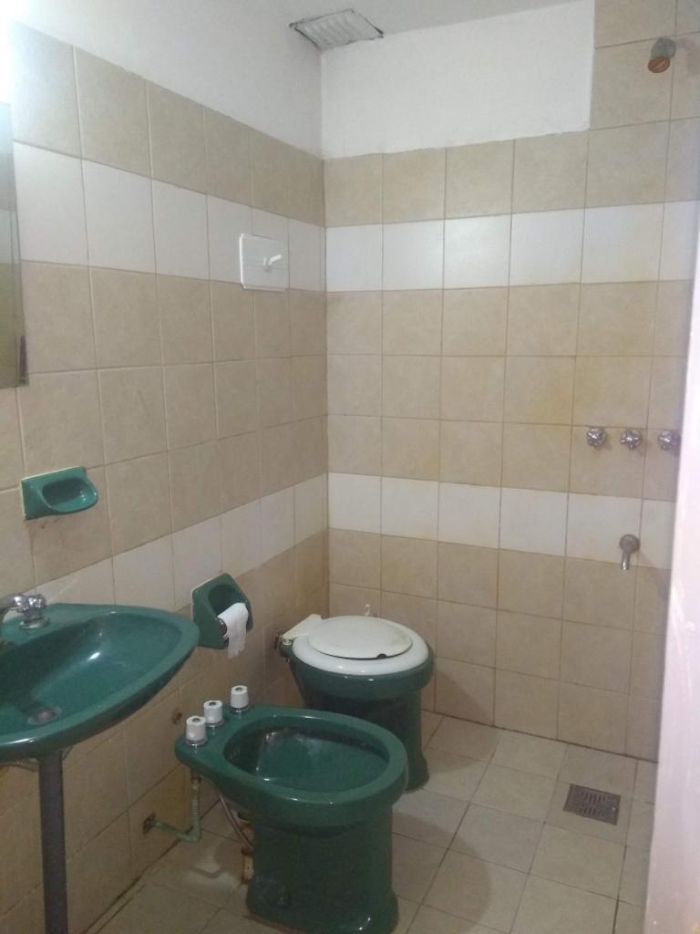 Venta de Departamentos en Santa Teresita: Tipo Casa en PH, 4 Unidades y Fondo 4