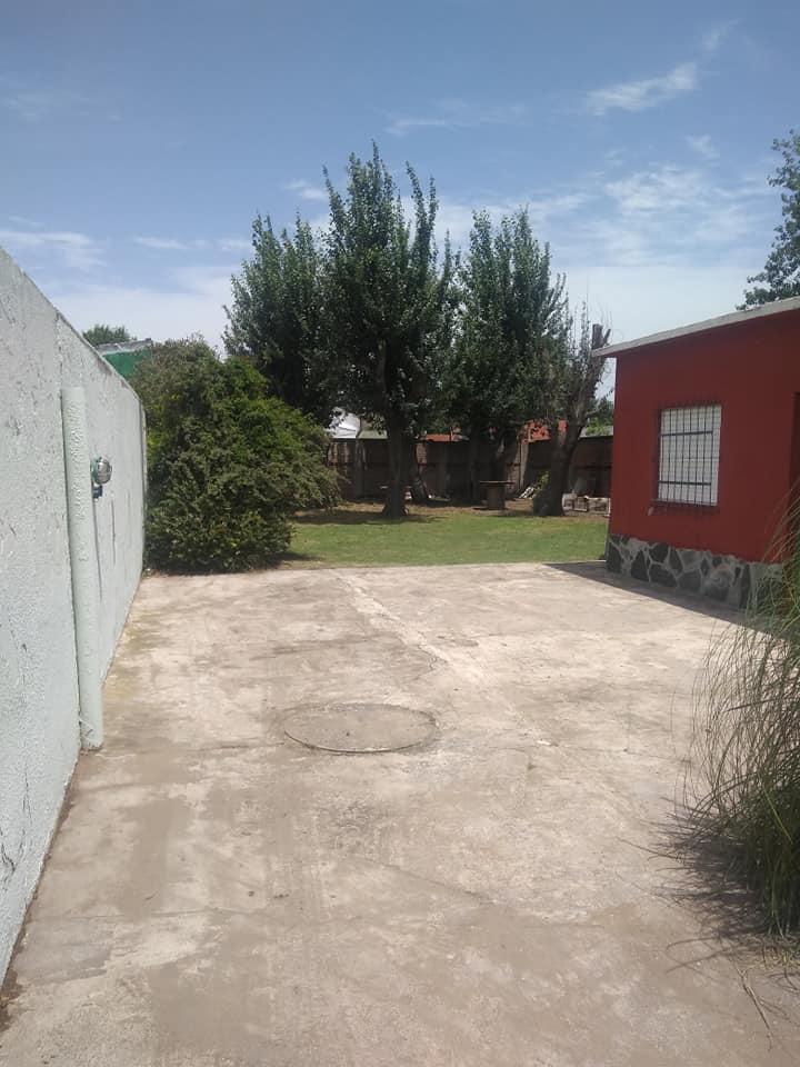 Venta de Departamentos en Santa Teresita: Tipo Casa en PH, 4 Unidades y Fondo 1