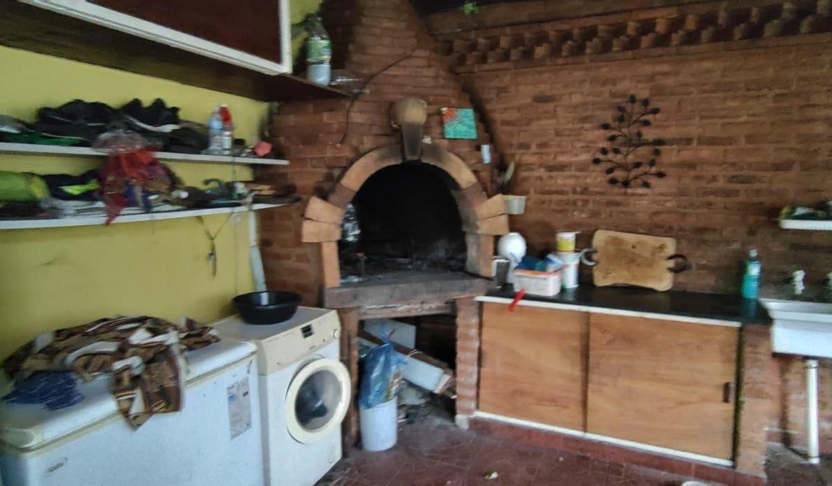 Venta de Galpon con Vivienda en Claypole 2