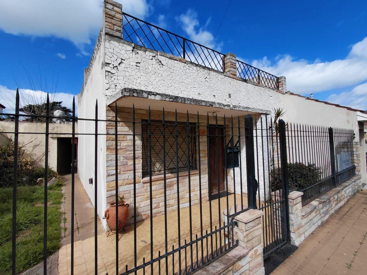 Foto de VENTA DE CASA EN LLAVALLOL, APTA CREDITO HIPOTECARIO, imagen 2